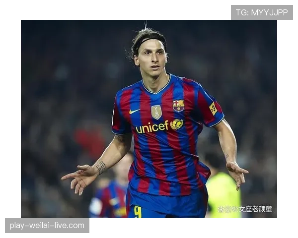 伊布又在更衣室摔手机了？这脾气配上豪宅跑车真不嫌累