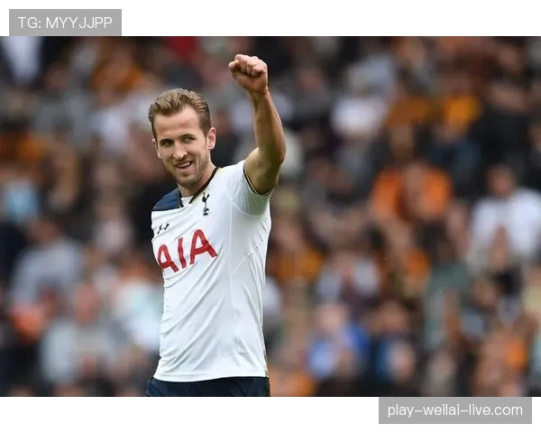 哈里·凯恩在热刺时期的个人高光与团队成绩低迷为何难以同步？